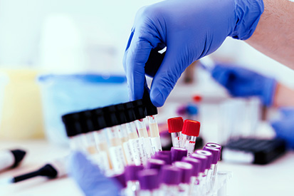 Pathology-Associates-St-Thomas-Clinicians-Carousel